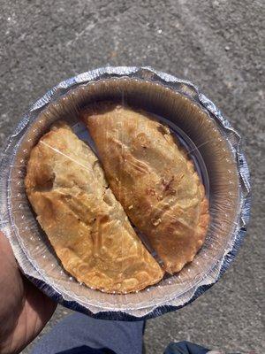 Chicken empanada and beef empanada