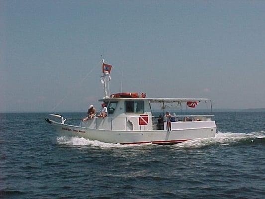 Silver Dolphin. Connecticut's largest dive boat!