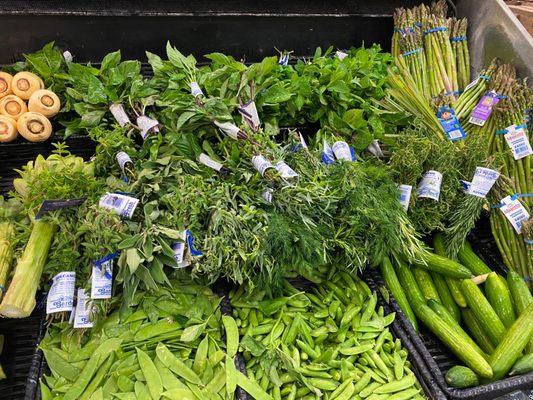 Best spot in McMinnville for fresh herbs