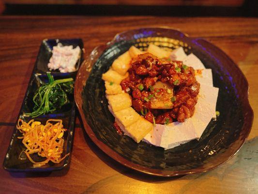 Tofu kimchi and banchan