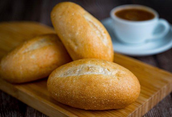 Our fat-free, vegan, low calorie great tasting petit pains (breads)!