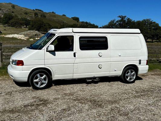 Volkswagen Eurovan Winnebago Camper