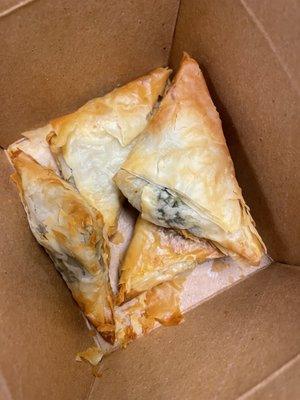 Spinach pies (2 orders) to go