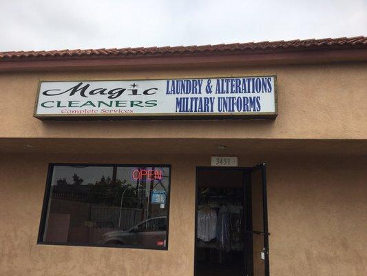 DO NOT DO BUSINESS WITH MAGIC CLEANERS IN LOS ALAMITOS.