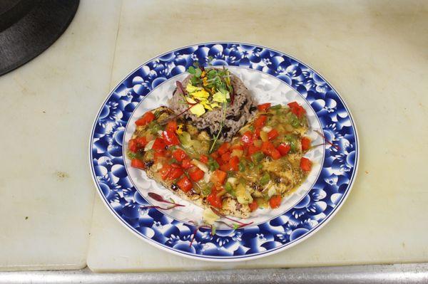 Grill Chicken Breast
Chicken Sauteed With Fresh Herbs, Bell Pepper, Onion And Ajillo Sauce. Serve With Congri Rice