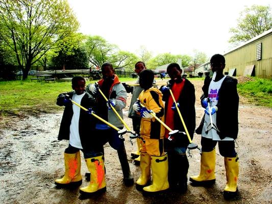 Kids help with park clean-up and learn about preserving our environment