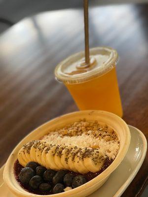 PB Power bowl &  Healing Honey Lemonade