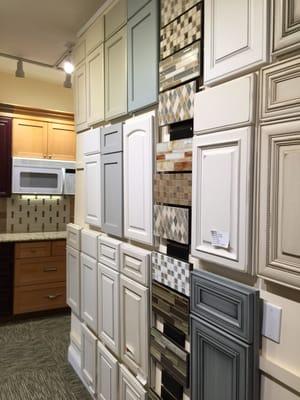 Lots of cabinetry options!