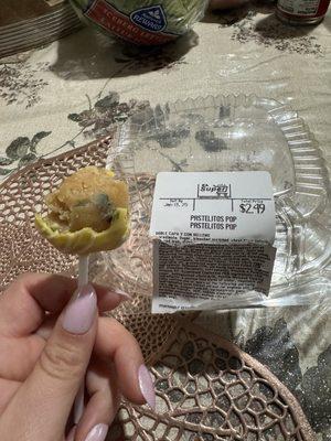 Mold on a cake pop !