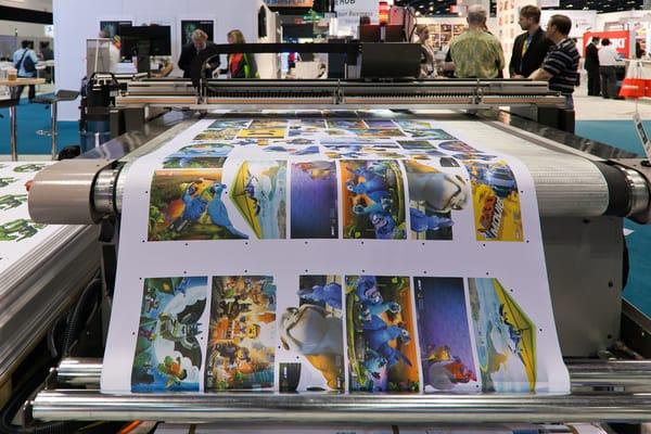 Large format digital printing