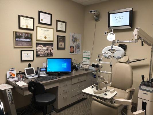 Exam rooms with advanced technology