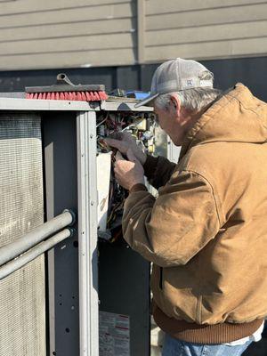 Installing a commercial furnace