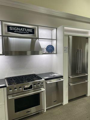 LG Signature 36 inch and 42 inch Double Drawer Refrigerator Built-In on Display here at Universal Appliance Kitchen Center