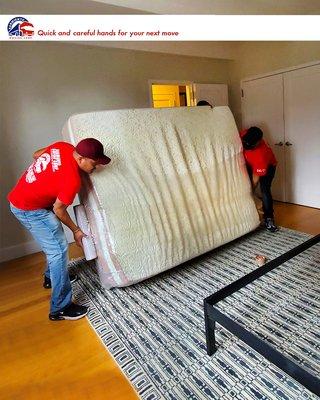 We know moving is exhausting and packing takes a lot of time ... ¡We do it for you!  We have packing and moving service...