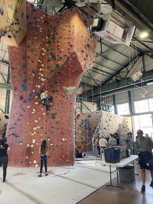 Top rope and bouldering