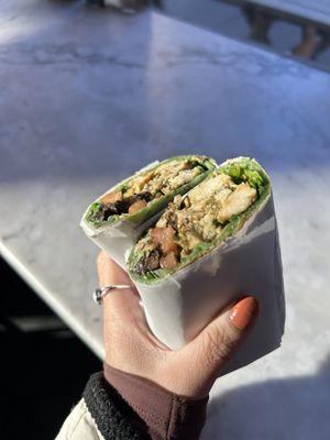 W8. Pesto Chicken Wrap