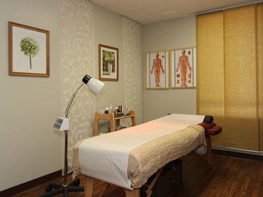 Our Acupuncture room.