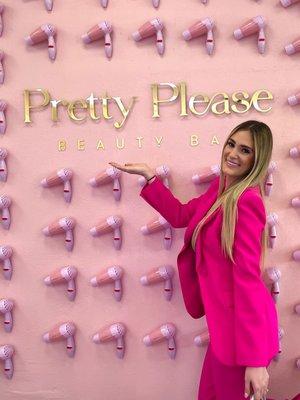 Pretty Please Beauty Bar