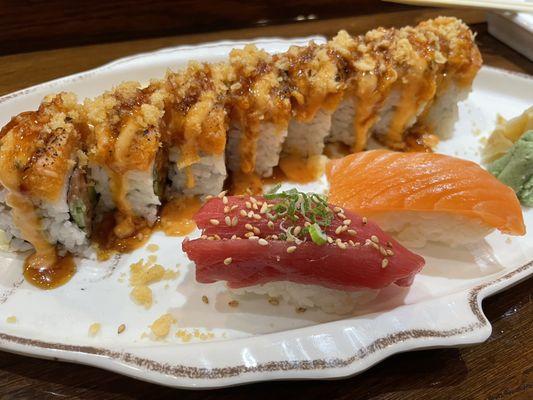 Blue Fin Chu Toro (left), Salmon (Right), Jackpot Johnnie (Top) [Up close]