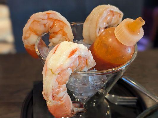 Jumbo Shrimp Cocktail