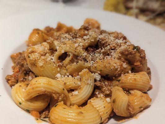 Rigatoni Bolognese