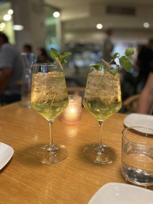 Wallflower spritz - Prosecco,  gin elderflower !  Yes please!