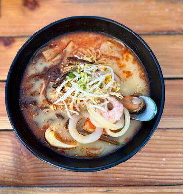 Spicy Seafood Noodles