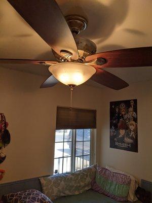 Ceiling fan light wasn't working. Thank you for fixing it.