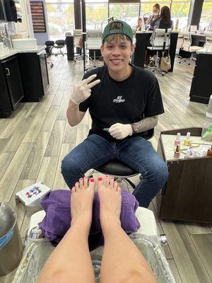 Get the deluxe pedi!