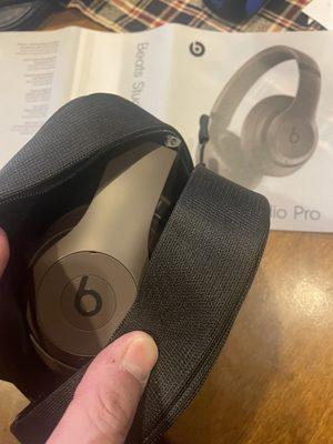 Beats Studio pro