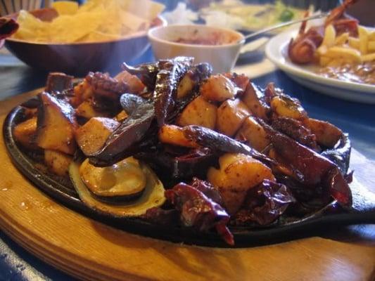 comal de mariscos