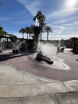 A Free Fountain & a space to Play, De-Stress & Relax @  Fountain of Life  in Cathedral City next to Palm Springs Christmas 2021