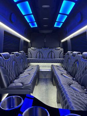 Limo seating arrangement Mercedes sprinter / party bus