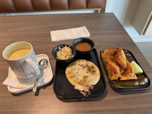 Atol de etole, pupusa, and tamale