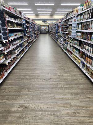 Big Y Tolland CT. Clean, well kept, and remodeled. Nice store.