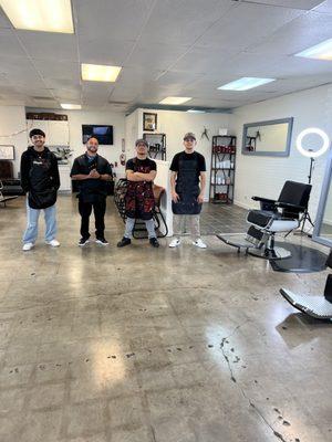 Our Team Contact them via instagram/phone #:
Elias @elii.blendzz
Javier (951)772-4094
Joseph @foosephfades
Luis (909)645-2744