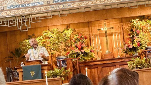 Reverend Jonathan Lilley at the pulpit