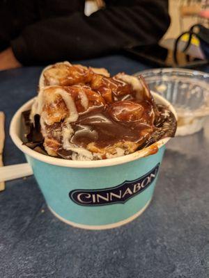 Gooey middle cinnabon