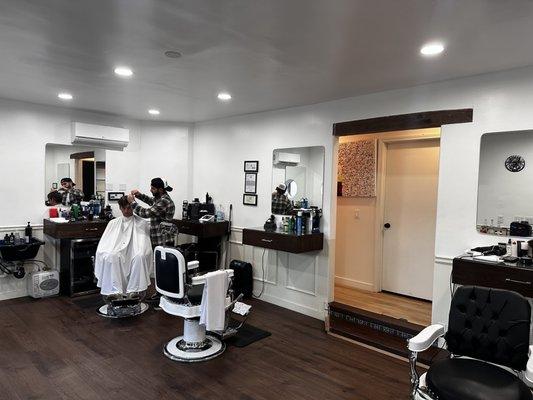 Deans Barbershop