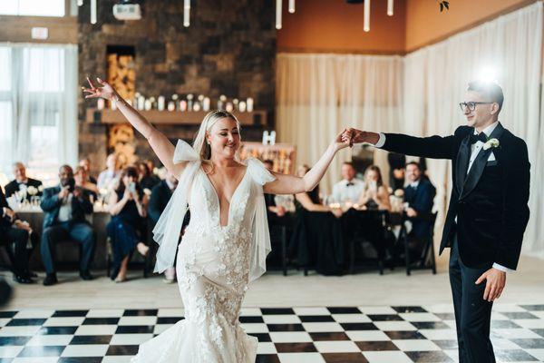 We're so happy to see our wedding couples on the floor for their big day!