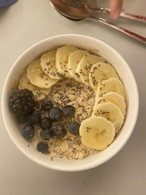 oat bowl! yummy and pretty