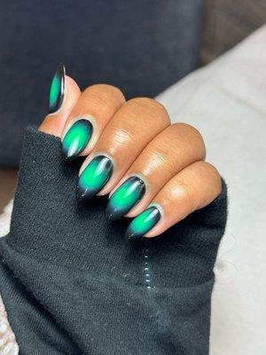 Aura nails