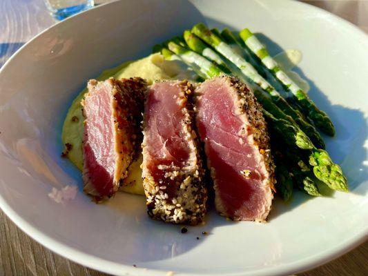 Everything crusted tuna