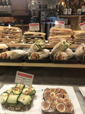 Freshly made sandwiches and open-face tartines!