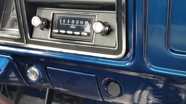 Retro radio install in 75' Ford F-100.