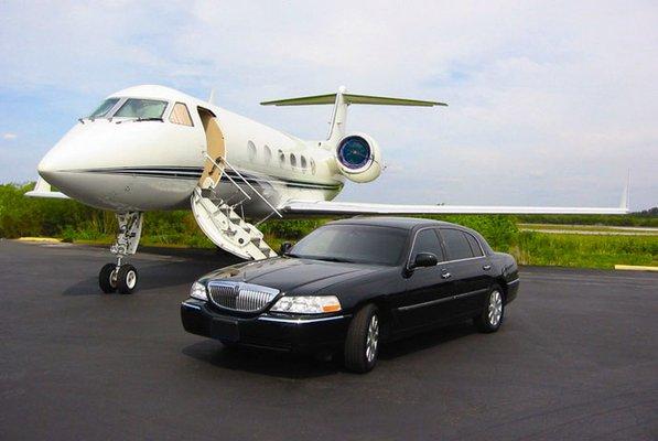 GreenLine Transportation is a reliable Service with an ontime guarantee to drive you to the airport in a timely manner.