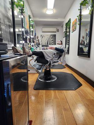 Gentlemen's Barbershop