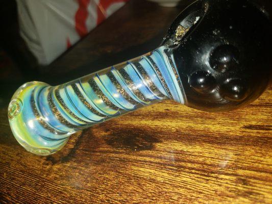 Cute lil pipe... Lucked out and found a matching bubbler