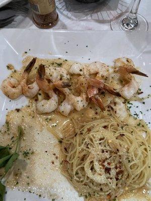 Delicious shrimp scampi