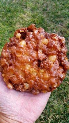 Apple Fritter $1.75 (02/15/20). #Glendale #Donuts #AppleFritter